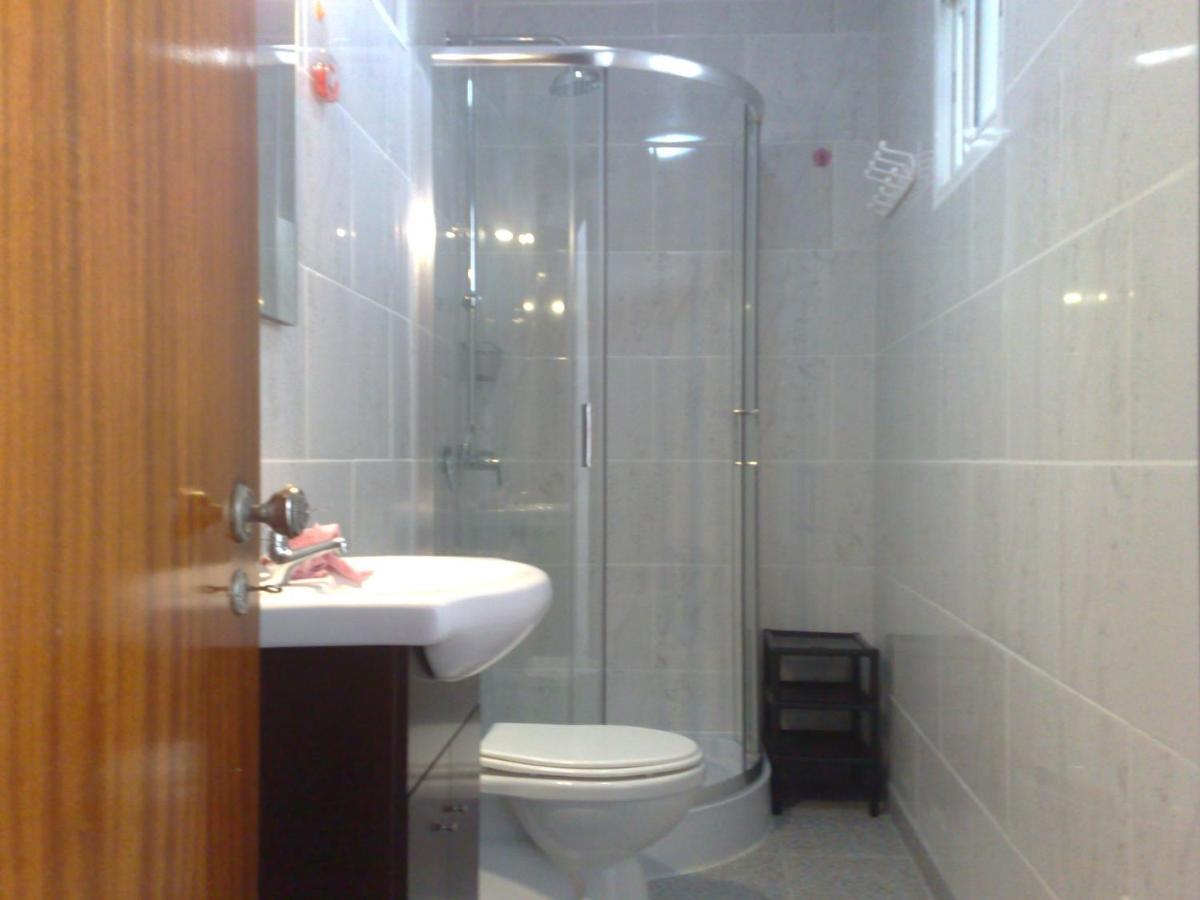 Room Villa Ribeiro Pilgrims Way To Santiago Bike A Garage For Marinhas 埃斯波森迪 外观 照片