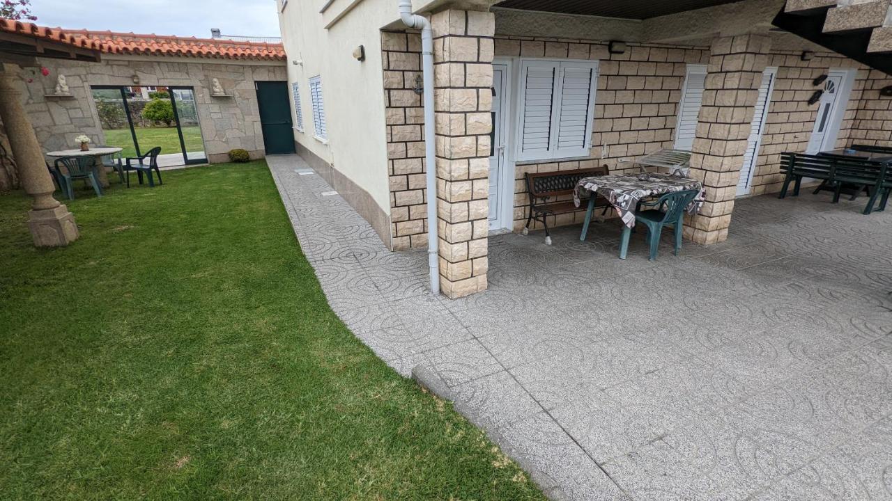 Room Villa Ribeiro Pilgrims Way To Santiago Bike A Garage For Marinhas 埃斯波森迪 外观 照片